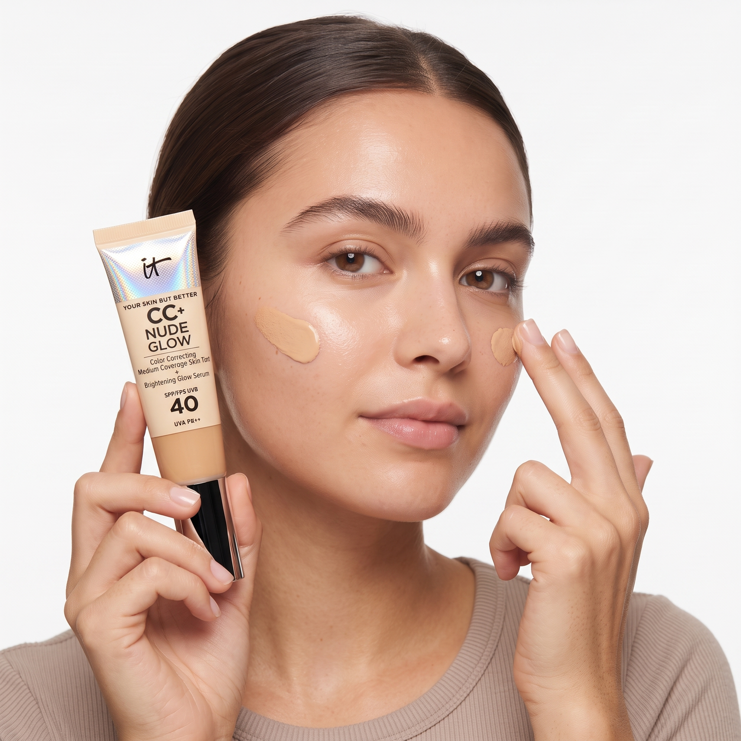 Who should try IT Cosmetics CC+ Nude Glow Serum Coverage Foundation — model blending CC cream