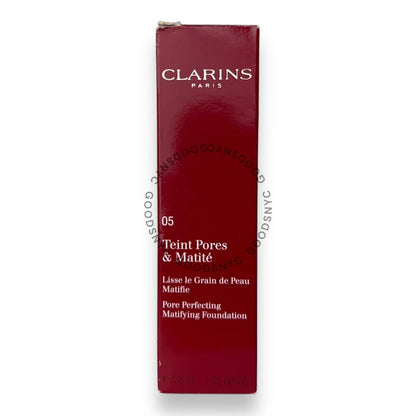 Clarins Pore Perfecting Mattifying Foundation, 05 Nude Cappuccino 1 fl oz/ 30ml